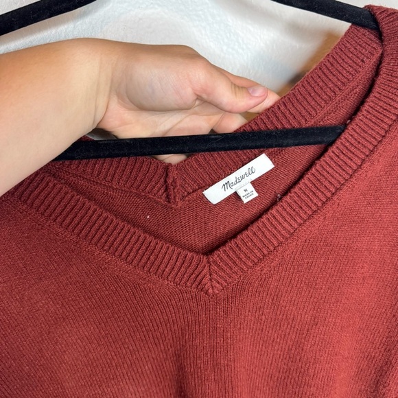 Madewell Lightweight Sleeve Double V-Neck Sweater in Burnished Mahogany - Picture 6 of 9